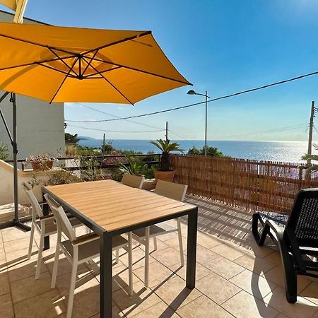 Marina Di Andrano - Alisso, Casa Vista Mare Con Parcheggio Privato E Wifi 빌라 외부 사진