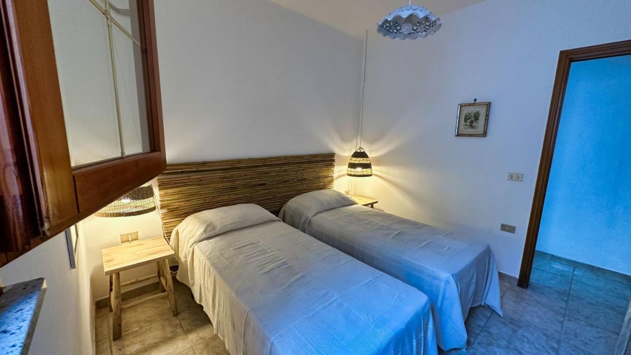 Marina Di Andrano - Alisso, Casa Vista Mare Con Parcheggio Privato E Wifi 빌라 외부 사진